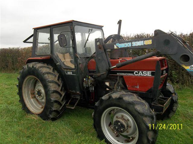 Case 885L Tractor at Ella Agri Tractor Sales Mid and West Wales